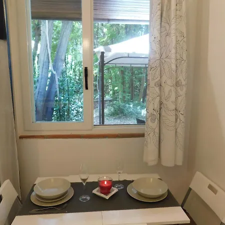 Depandance Con Piscina Salata - Tulipano * Cascina